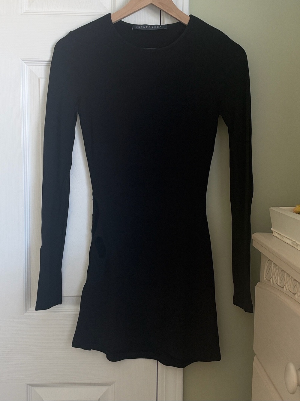 Zeynep Arcay Black Floral Cut Out Crewneck Dress Size 2